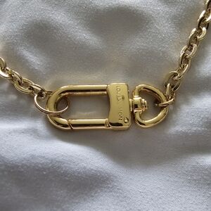 Louis vuitton repurposed chain